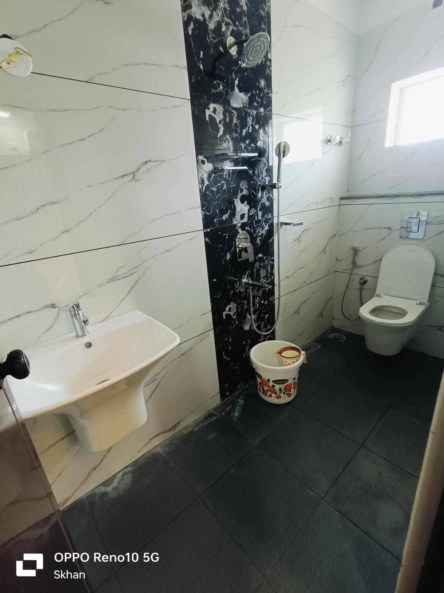 Golden Residency Hotel Kushālnagar Eksteriør billede